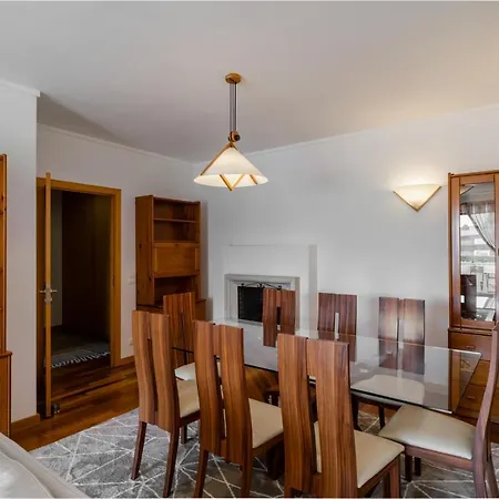 Seaside Cozy 3 Bed In Matosinhos Appartement Matosinhos  Buitenkant foto